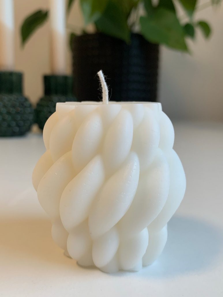 Funky Candle Offwhite (S)